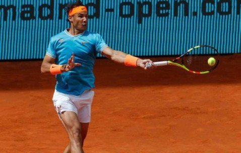 九游体育APP-马德里纳达尔冲德约纪录 蒂姆梅总迎来红土首秀