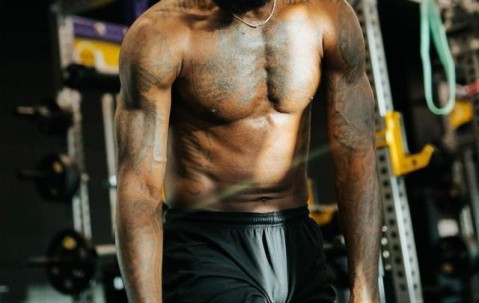 九游体育APP-学无止境！詹皇第20个赛季仍在学习 主动调整饮食